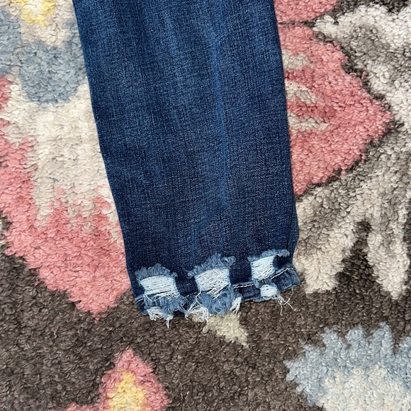 BKE Payton Women's Distressed Straight Jeans - Medium Blue 30x29.5 - Picture 6 of 9